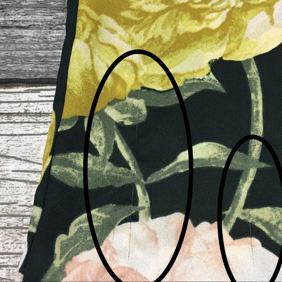 H&M Conscious Floral Blouse Women’s 8 Green Semi Sheer Long Line Button Front. - Picture 6 of 12